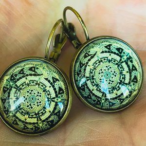 🆕🙂Hippie Mandala Yoga Earrings - Sage Green